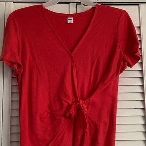 Salmon top, size medium